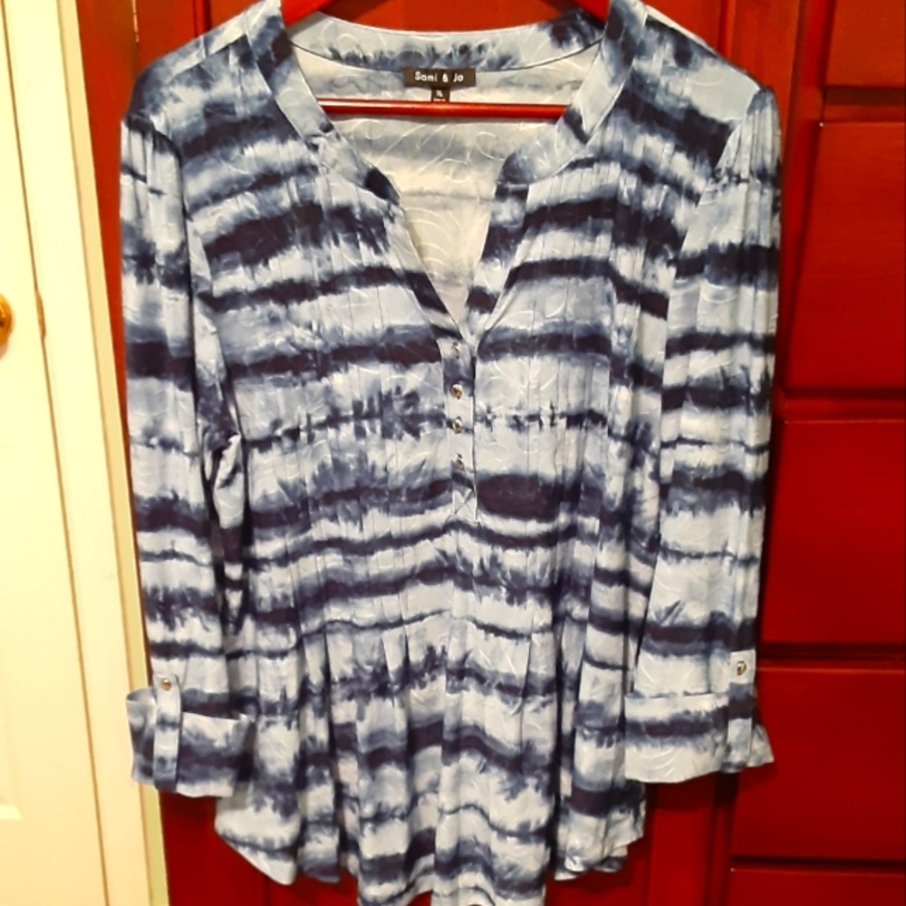 Sami & Jo Women’s Blouse, size XL, Blue, EUC